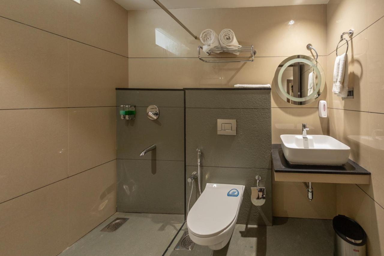 As Airport Inn Kochi Eksteriør bilde
