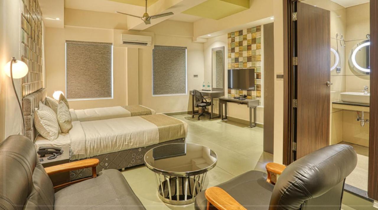 As Airport Inn Kochi Eksteriør bilde